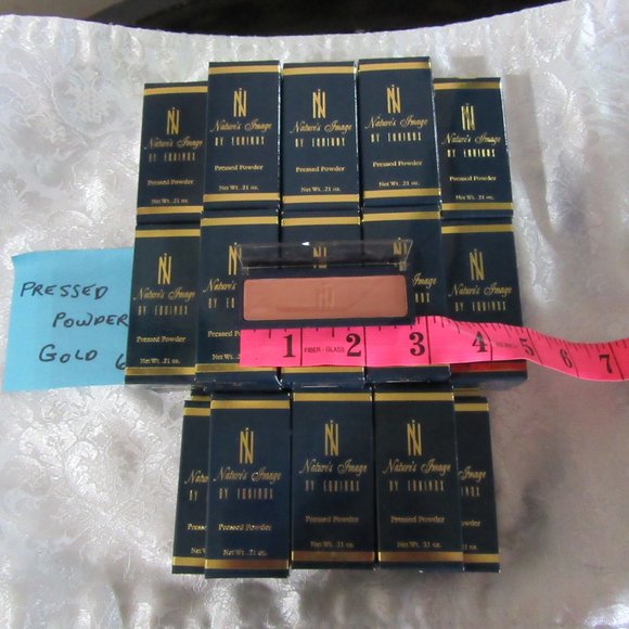Face Pressed Powder GOLD 6 Trial size All New- 15 for $9.00 - Picture 3 of 3